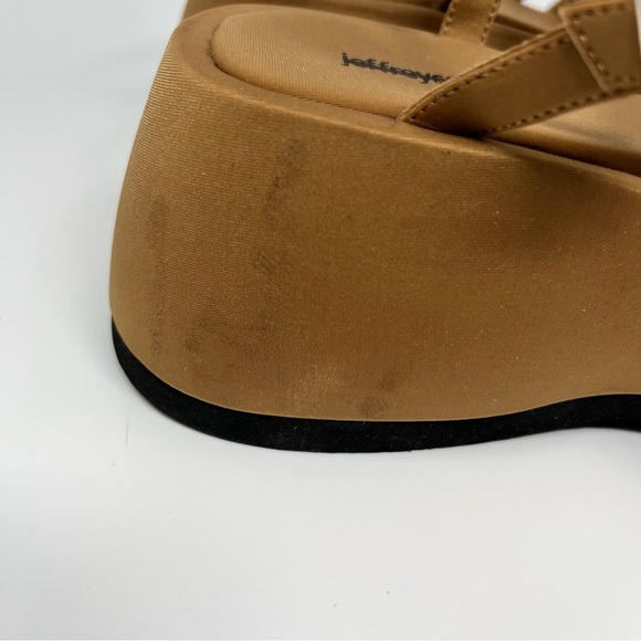 Jeffrey Campbell Glow Up Platform Sandals
Size 10 - Picture 8 of 8